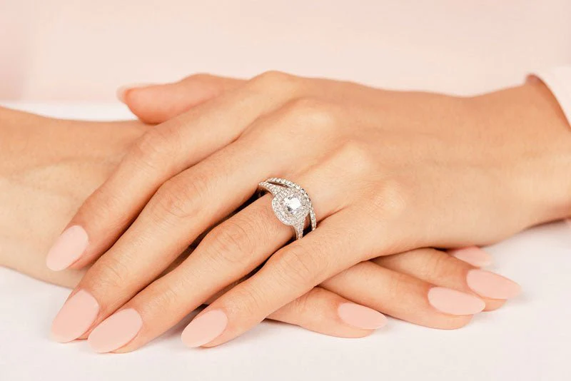 Andrea Love Cushion Cut Bridal Set Diamond with 3.00 ct. (2.00 ct. center diamond) - Image 5