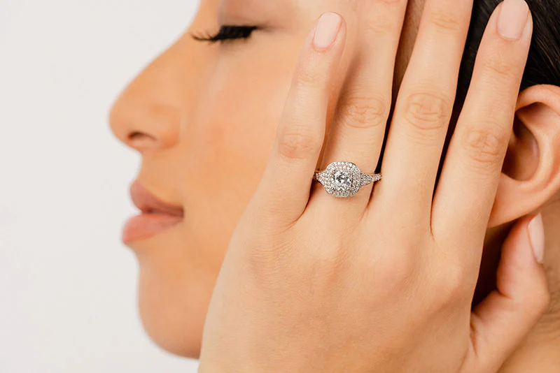 Andrea Love Cushion Cut Lab-Grown Diamond Engagement Ring with 1.58 ct. (1.00 ct. center diamond) - Image 4