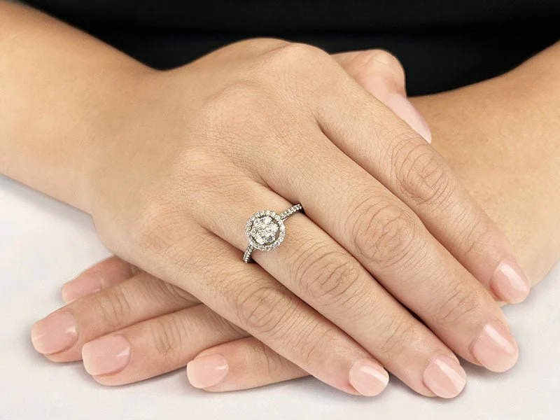 Blossoming Love Diamond Cluster Ring Diamond  with 0.71 ct.(finished) - Image 3
