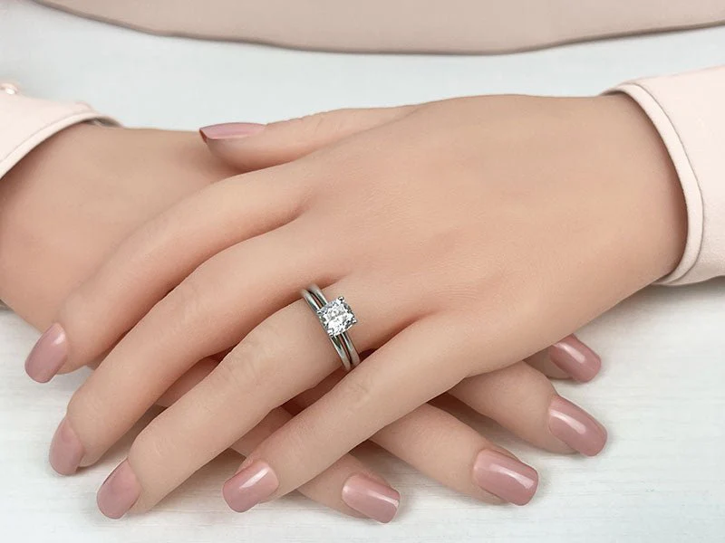 Captivating Cushion Solitaire Bridal Set Diamond  with 1.50 ct.(finished) 6.5mm - Image 3