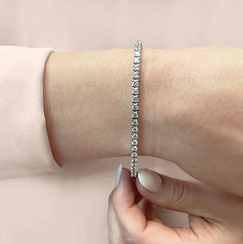 Classic 4 Prong Diamond Tennis Bracelet with 2.52 ct.(finished) 2.25mm - Image 3