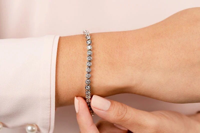 Classic Round Bezel Set Lab-Grown Diamond Tennis Bracelet with 8.00 ct.(finished) 4.0mm - Image 3