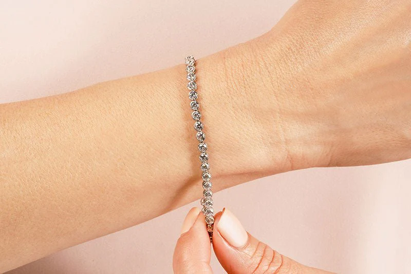 Dazzling Four Prong Lab-Grown Diamond Tennis Bracelet with 2.21 ct.(finished) 2mm - Image 3