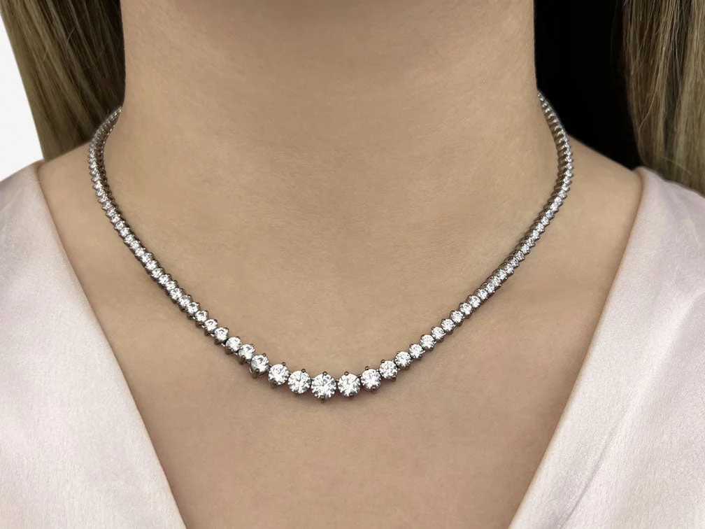 Diamond Crescendo Diamond Necklace with 6.98 ct.(finished) - Image 3