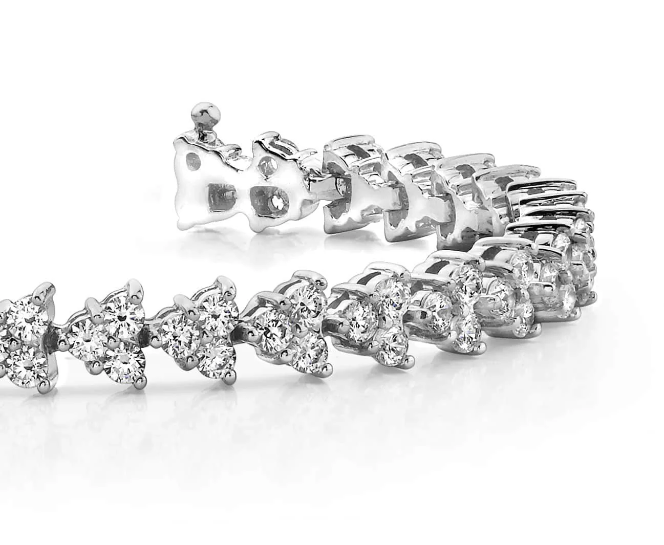Diamond Pyramid Design Bracelet Lab-Grown Diamond with 7.98 ct.(finished) 3.0mm