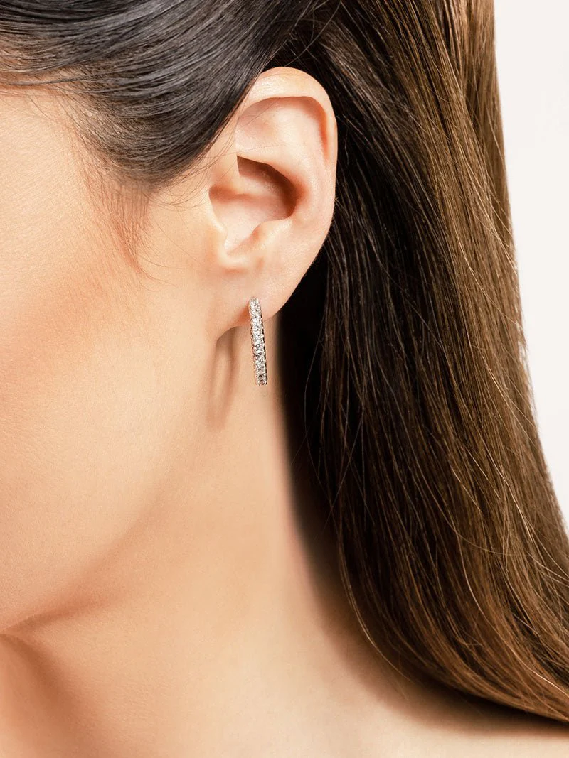 Elegant Curved Prong Hoop Earrings Extra Small Lab-Grown Diamond with 0.69 ct.(finished) 1.5mm - Image 4