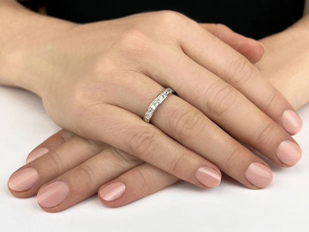 Elegant Princess Cut Anniversary Band Diamond with 0.87 ct.(finished) 2.25mm - Image 3