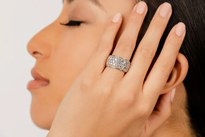 Irresistible Diamond Ring  with 2.62 ct.(finished) 1.4mm, 2.5mm - Image 4