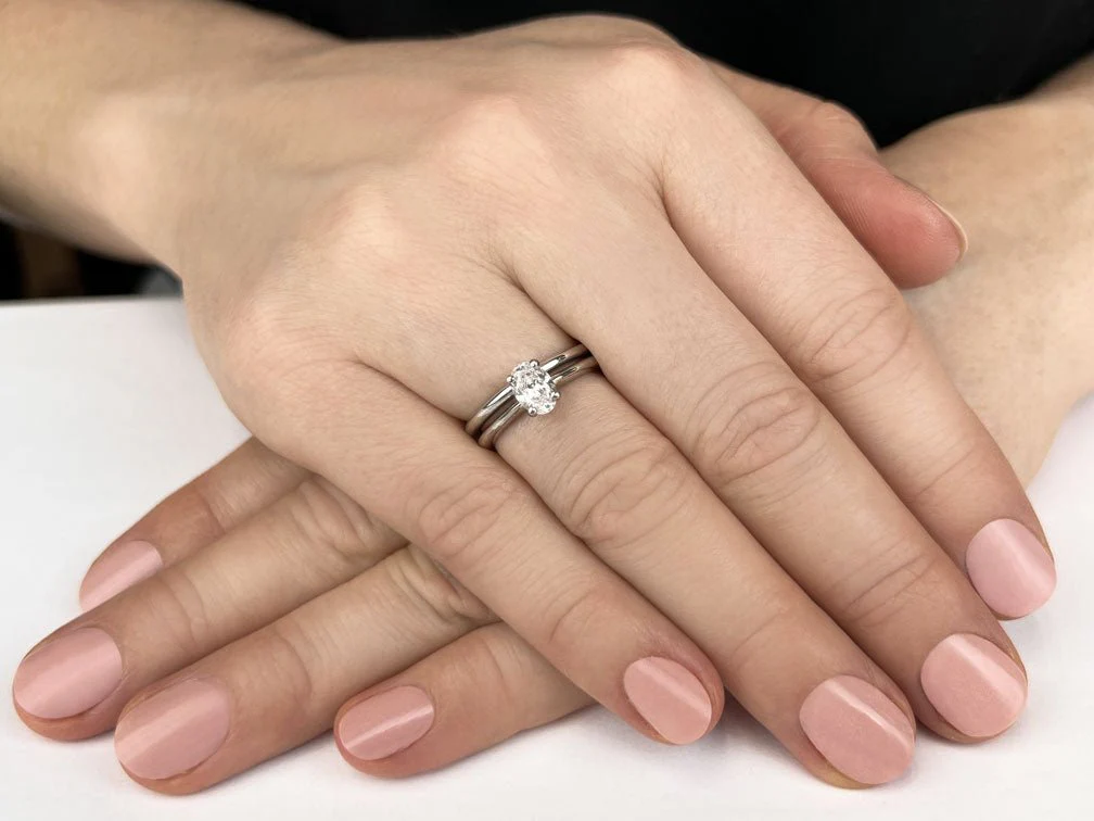 Love With No Limits Oval Solitaire Lab-Grown Diamond Bridal Set with 1.60 ct.(finished) 8x6mm - Image 3