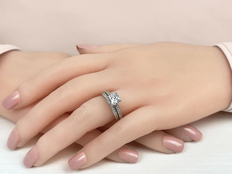 Lovely Cushion Cut Lab-Grown Diamond Bridal Set with 1.94 ct. (1.50 ct. center diamond) - Image 3