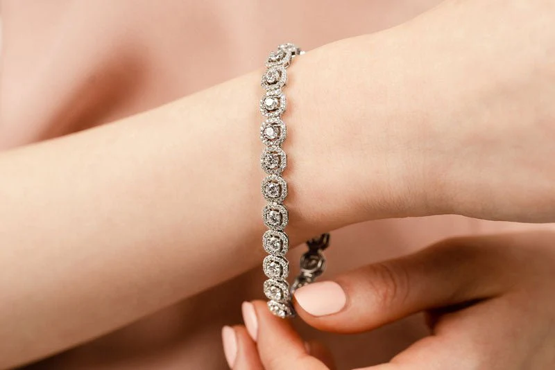 Octagon Red Carpet Lab-Grown Diamond Bracelet with 8.69 ct.(finished) 1.2mm, 4mm - Image 4