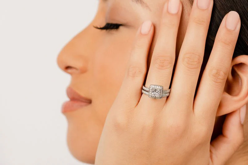 Princess Dreams Diamond Bridal Set Diamond  with 2.52 ct. (2.00 ct. center diamond) - Image 4