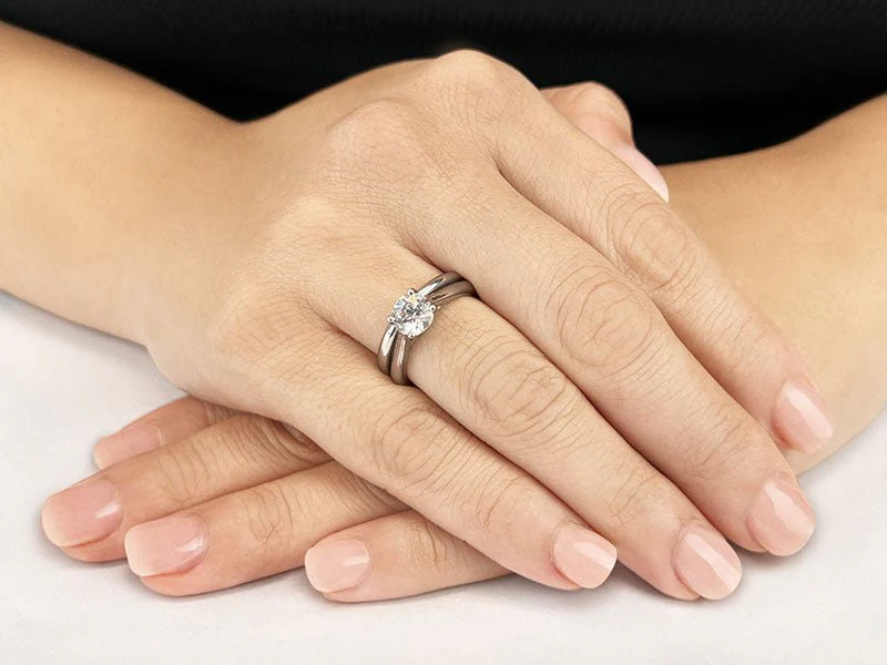 Round Diamond Cathedral Lab-Grown Diamond Bridal Set with 2.00 ct.(finished) 8.2mm - Image 3