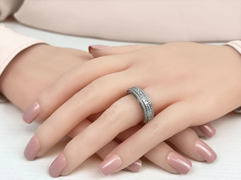 Royal Charm Princess And Round Diamond Accent Diamond Ring with 1.74 ct.(finished) 1mm, 2.5mm - Image 3