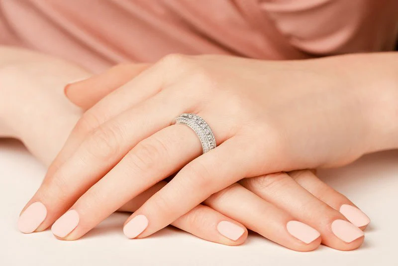 Royal Charm Princess And Round Diamond Accent Diamond Ring with 1.74 ct.(finished) 1mm, 2.5mm - Image 5