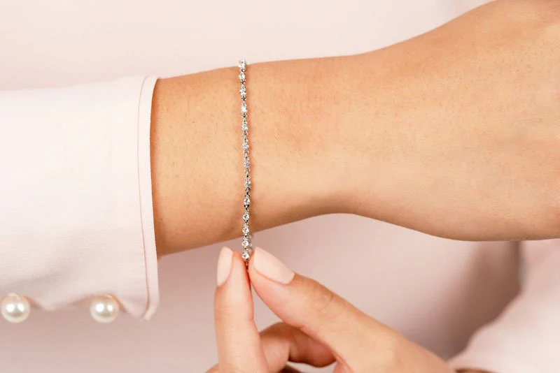 Sparkling Diamond And Chain Link Diamond Bracelet with 3.00 ct.(finished) 4mm - Image 3