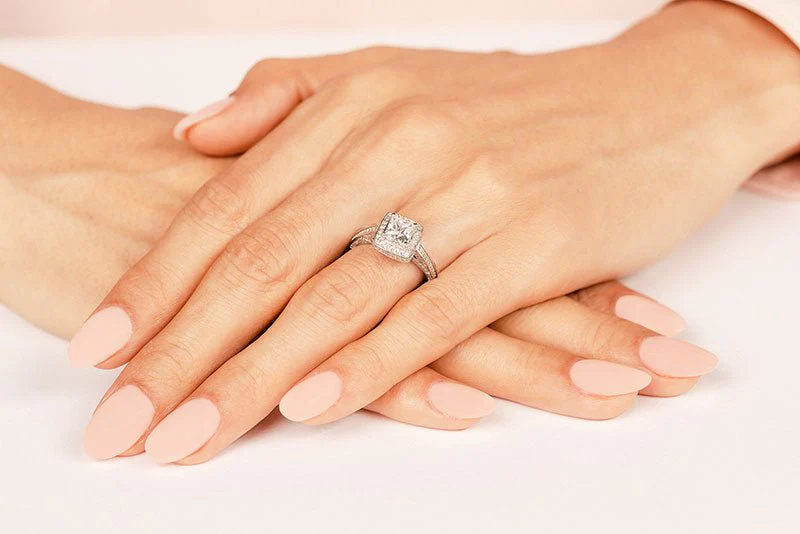 Splendid Princess Cut Lab-Grown Diamond Engagement Ring with 1.67 ct. (1.00 ct. center diamond) - Image 3