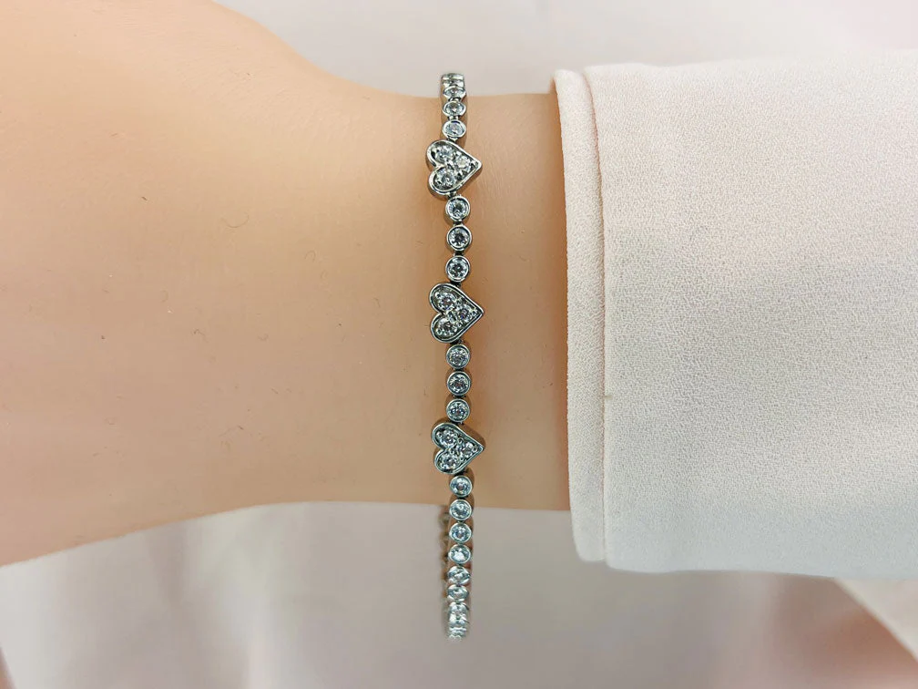 Three Hearts Of Love Diamond Bracelet with 2.11 ct.(finished) 2mm - Image 3