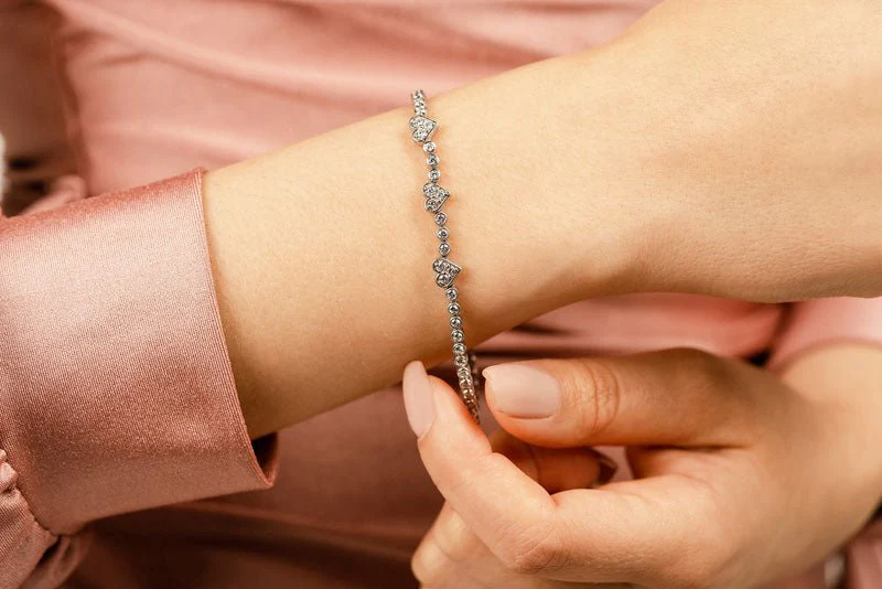 Three Hearts Of Love Diamond Bracelet with 2.11 ct.(finished) 2mm - Image 4