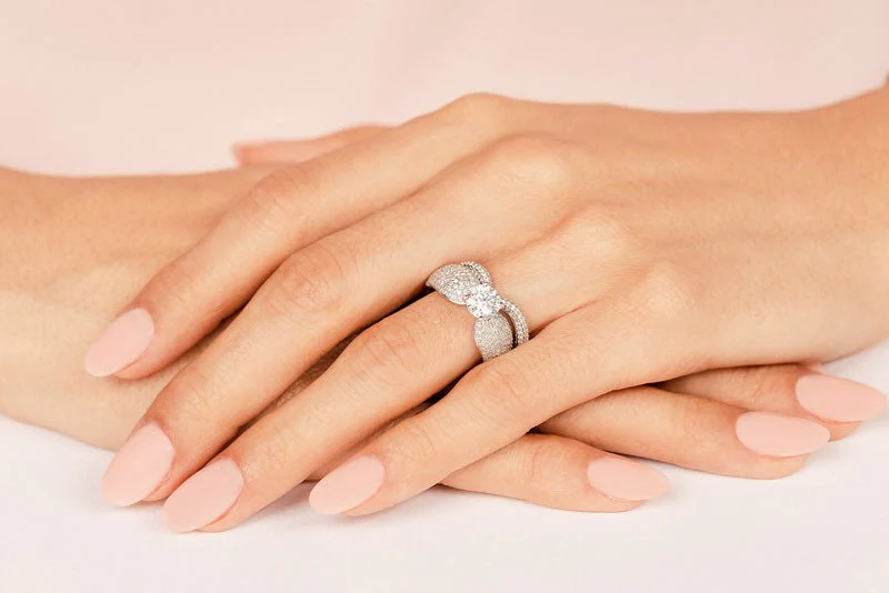 Three Stone Emerald And Princess Lab-Grown Diamond Engagement Ring with 0.98 ct. (0.50 ct. center diamond) - Image 5