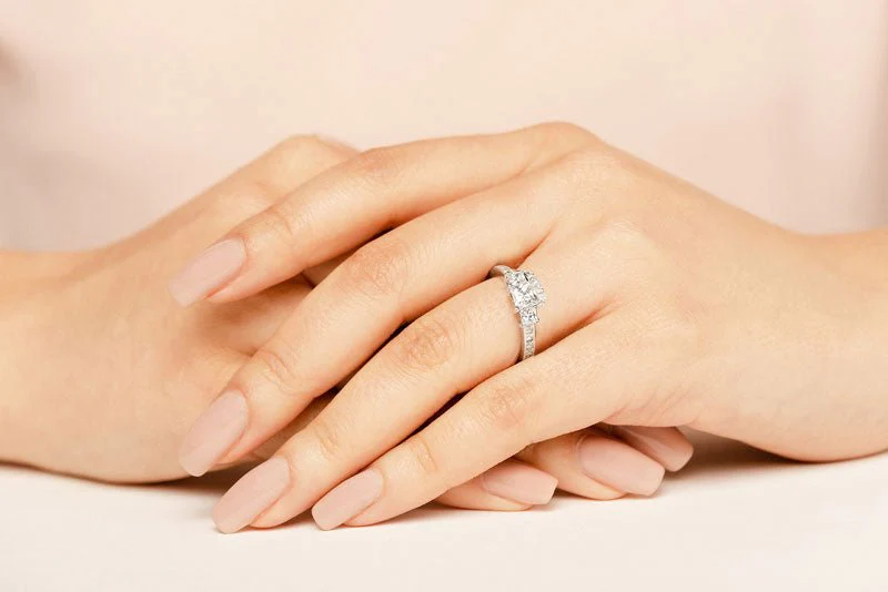 Three Stone Princess Cut Diamonds Lab-Grown Diamond Engagement Ring   with 2.75 ct. (1.50 ct. center diamond) - Image 4