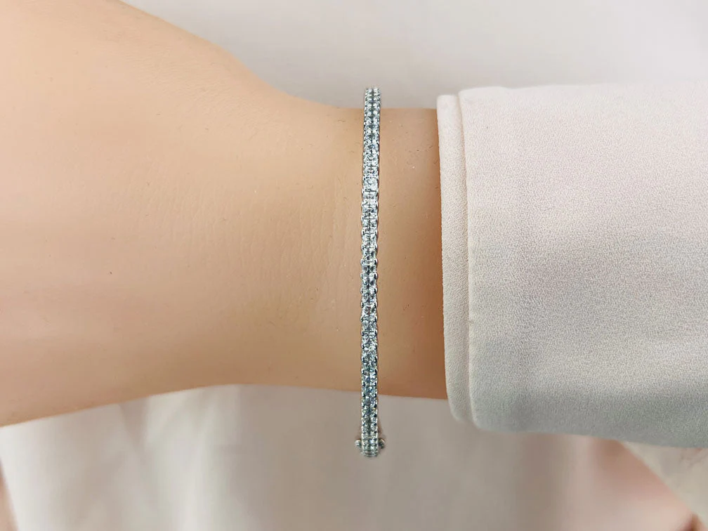 Timeless Elegance Princess Cut Bangle Diamond with 5.00 ct.(finished) 3.2mm - Image 3