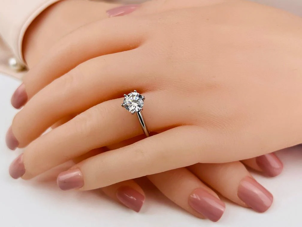True Romance Lab-Grown Diamond Engagement Ring with 0.98 ct. (0.50 ct. center diamond) - Image 3