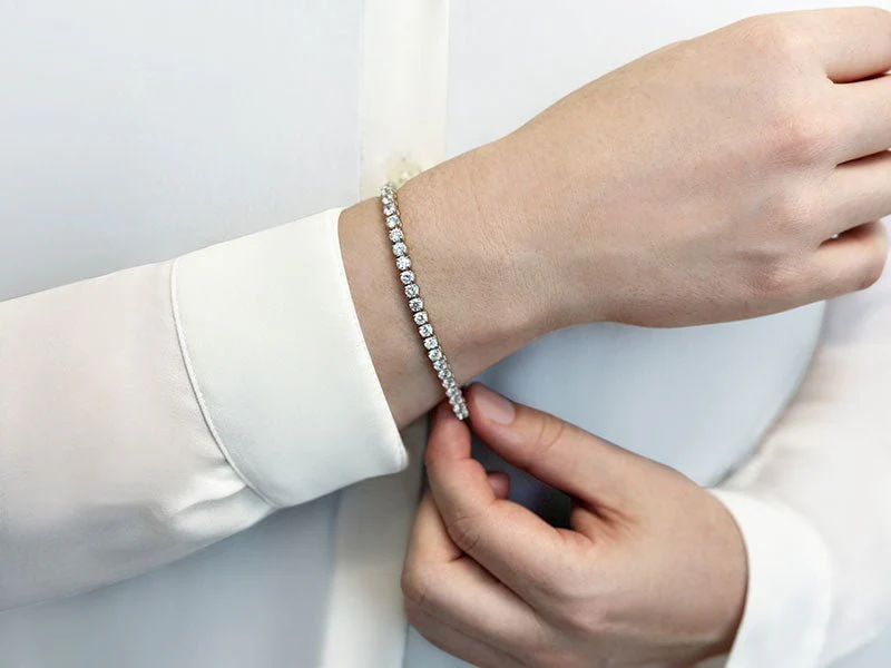 Ultimate Tennis Bracelet with Side Stones Diamond  with 3.28 ct.(finished) 1mm, 2mm - Image 3