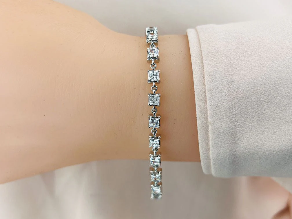Unique Princess Cut Diamond Link Tennis Diamond Bracelet with 2.26 ct.(finished) 2.5mm - Image 3