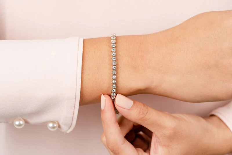 Vintage Dreams Tennis Diamond Bracelet with 5.04 ct.(finished) 3.2mm - Image 3